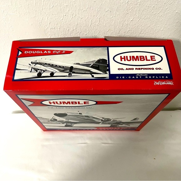 Ertl Coll. Humble Oil/Refining Co Douglas DC3 Dakota 1:72 Scale Boxed Vintage - Picture 3 of 7
